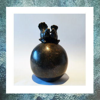 mini-urn-brons-vogeltjes-keepsake-duiven_klein-urne-pigeons-doves