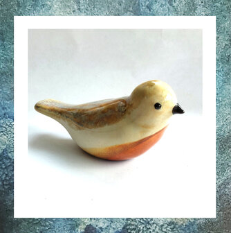 urn-mini-vogeltje-roodborstje-robin-TRN01RB-eeuwige-roos-keramiek-sierurn-keepsake