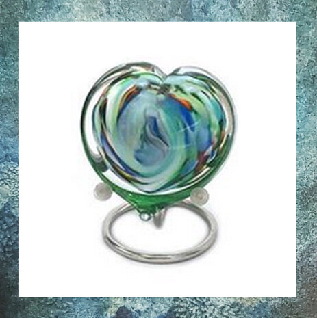 as-in-glas-mini-hart-urn-kristalglas-knuffelsteen-taststeentje-knuffelhart-gedenkhart-eeuwige-roos-multicolor-groen