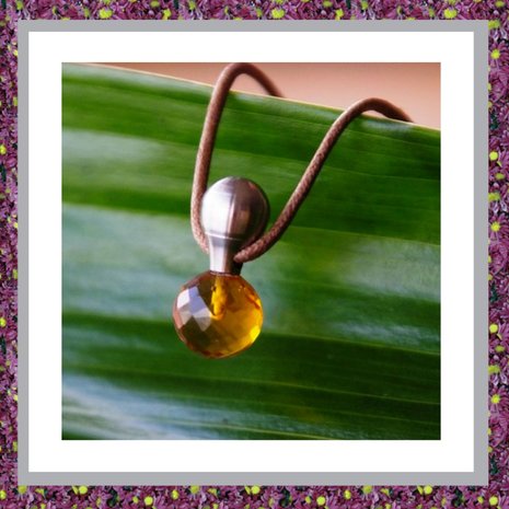 assieraden,assieraad ketting,ashanger,gedenksieraden,asjuweel,gedenksieraad,asverwerking in sieraad,rouwsieraden,uitvaartwinkel